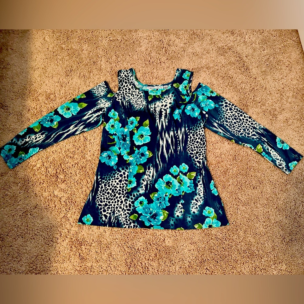 Colorful Women’s Top Size L